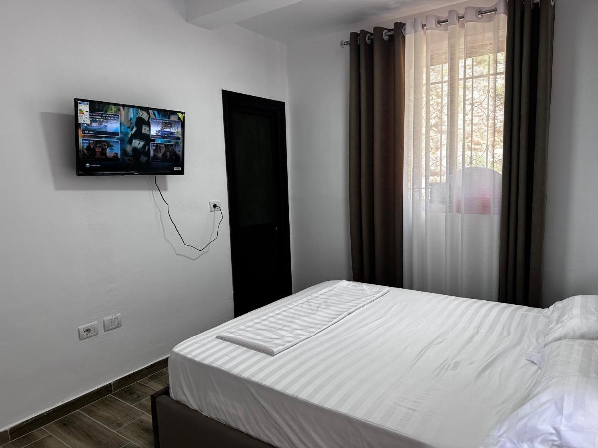 Guest House Sakollari Polican Ngoại thất bức ảnh